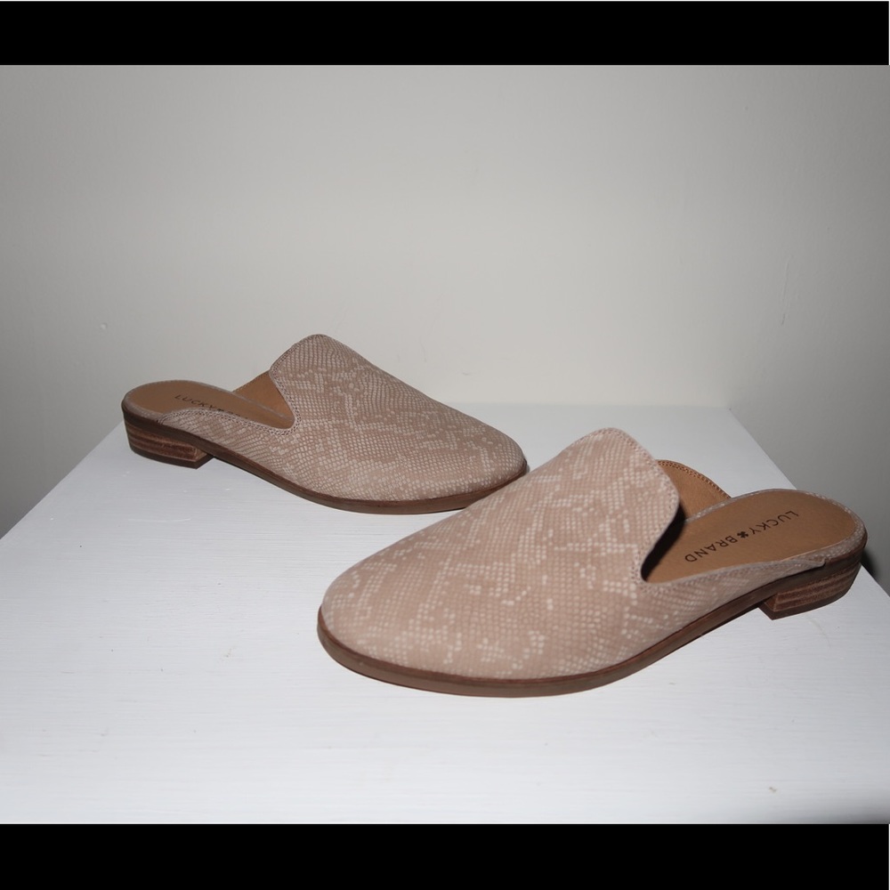 Lucky Brand slip on mules